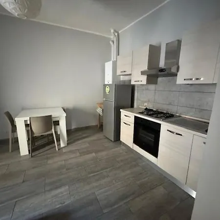 Domus Ka 1 Daire Cremona